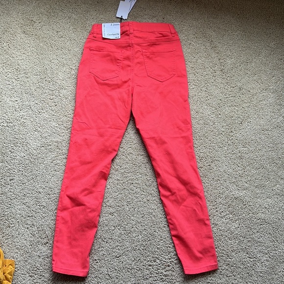 Colored jeans - Picture 2 of 2